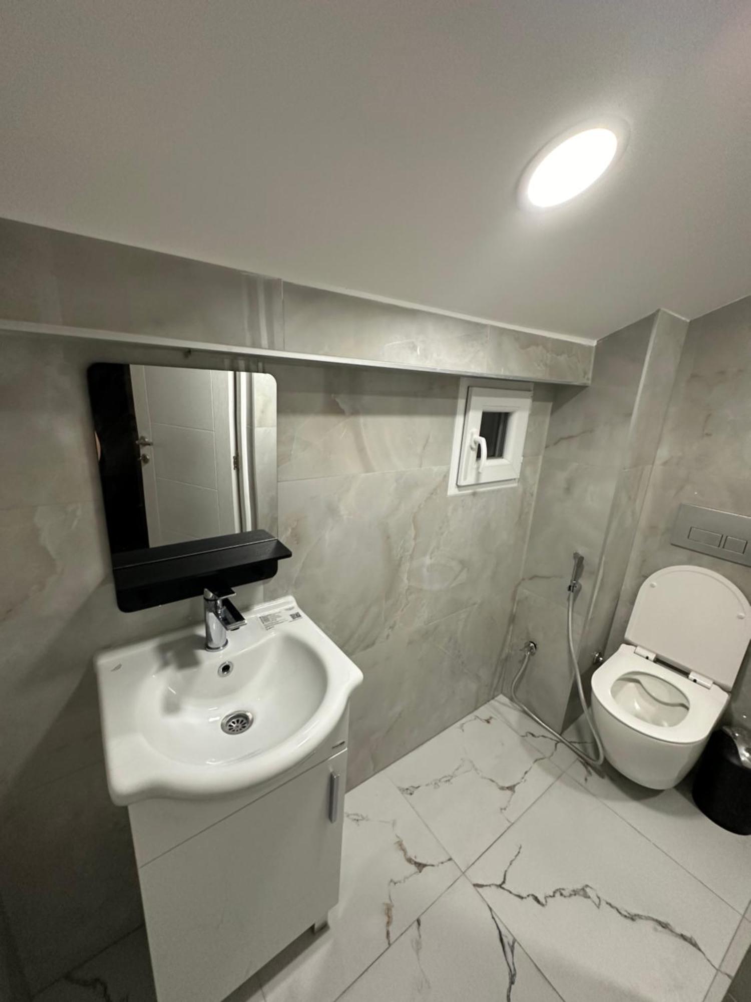 Luxe 1 Apartment *